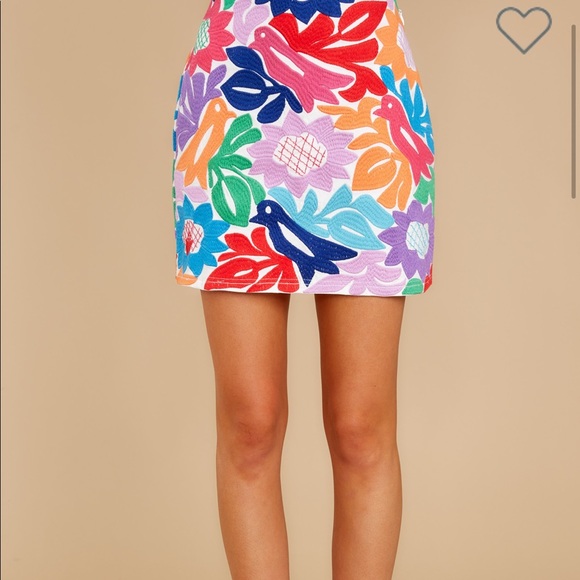 Embroidered skirt - Picture 4 of 4